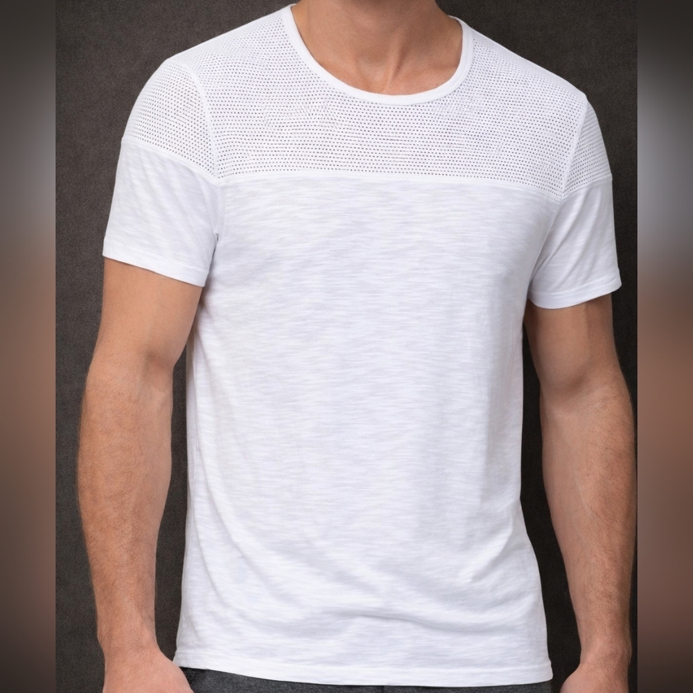 2xist White Short-Sleeve Shirt with Mesh Panel